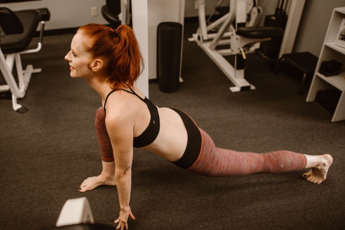 Hip flexor stretch for hip pain, a movement CBD alone does not replace